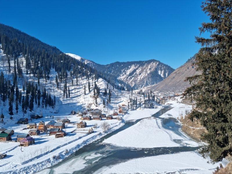 Top 5 Months to Visit Kashmir